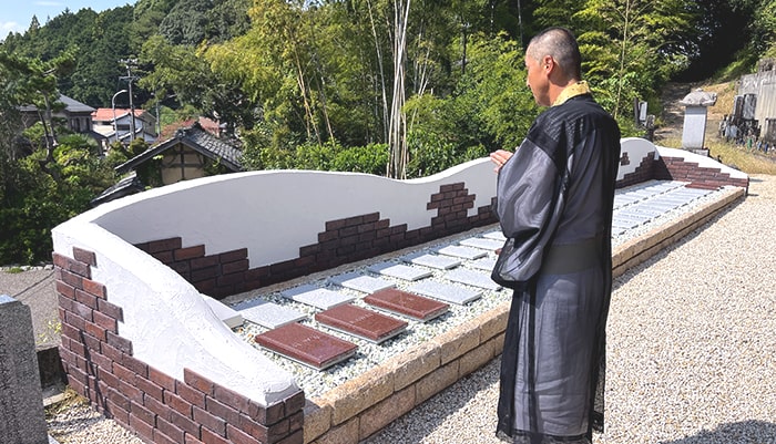 景観のいい場所に墓石はあります